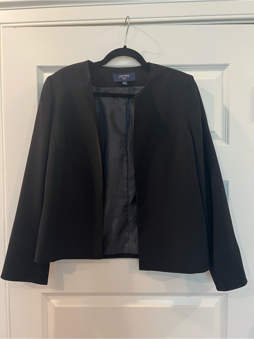 Jones Wear Black Collarless Blazer Size 10 White Contrast Cuff Open Front - Picture 9 of 11
